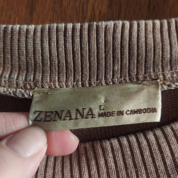Zenana Outfitters Ribbed Tan Crewneck Sweatshirt Lg - Picture 5 of 9